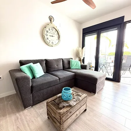 Charming With Panoramic Rooftop Terrace Апартаменты Верхель