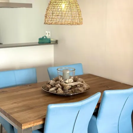 Charming With Panoramic Rooftop Terrace Апартаменты Верхель