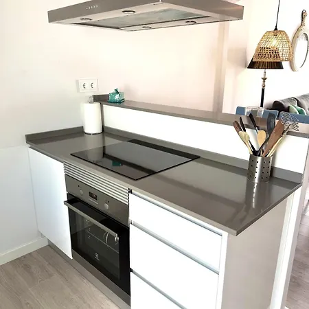 Charming With Panoramic Rooftop Terrace