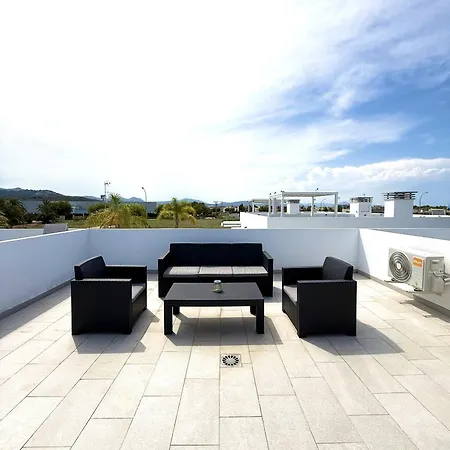 아파트 Charming With Panoramic Rooftop Terrace *